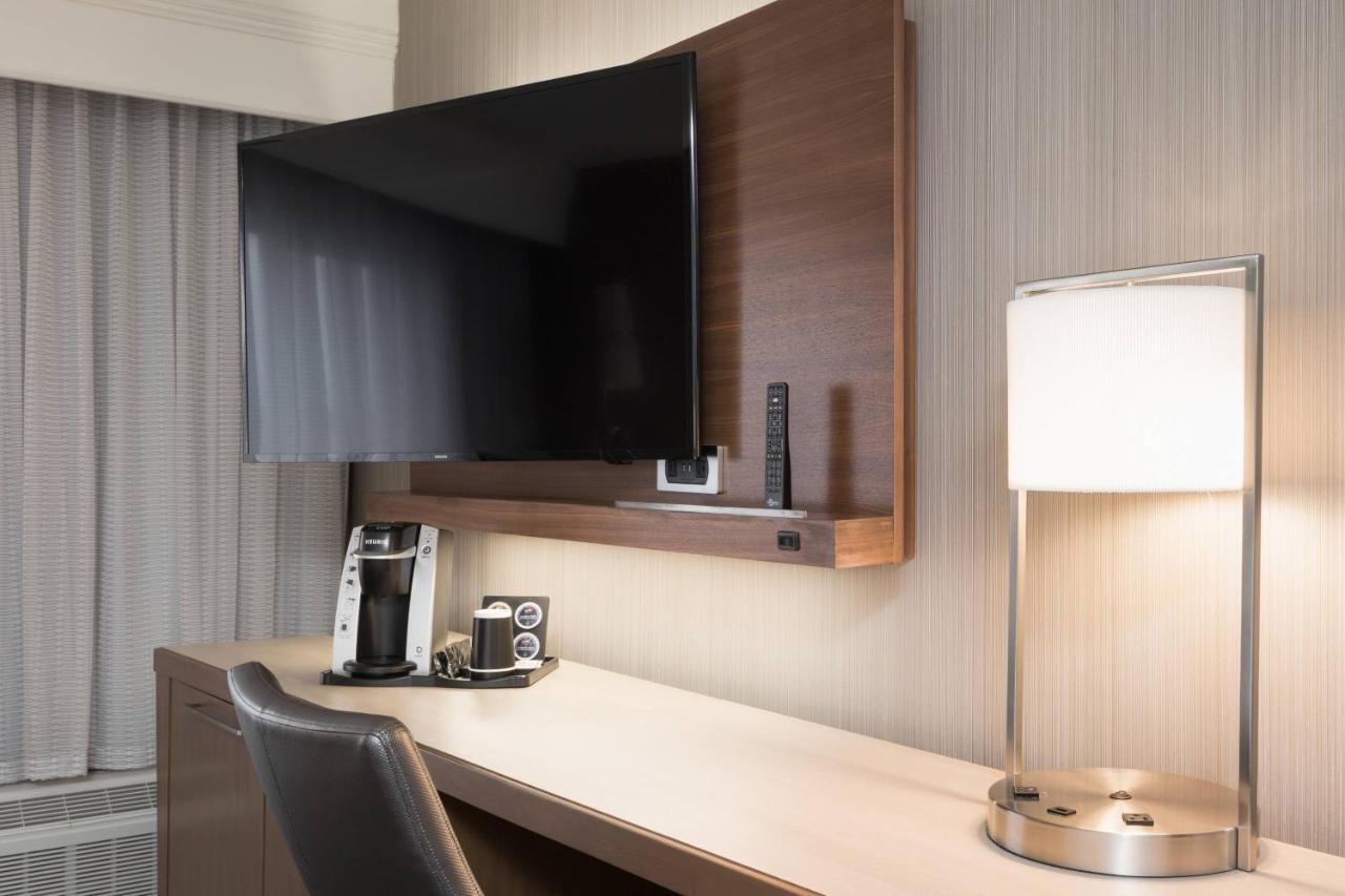 Courtyard By Marriott Toronto Hotel Vaughan